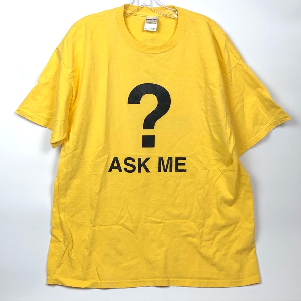 Gildan T-shirt Unisex XL Yellow Ask Me? Words Cotton Crew Neck Short sleeve